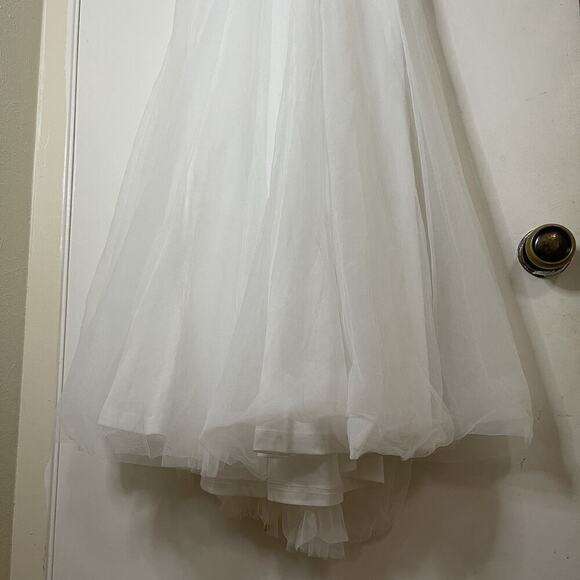 NEW! Selfie Leslie Floating By Plunging Neckline Mesh Overlay Midi Dress White L - Picture 6 of 13